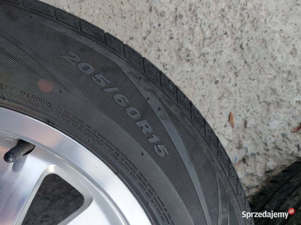Alufelgi Opony Koła Felgi Komplet Audi A4 A6 15 aluminiowe Koła i felgi Zagórowa