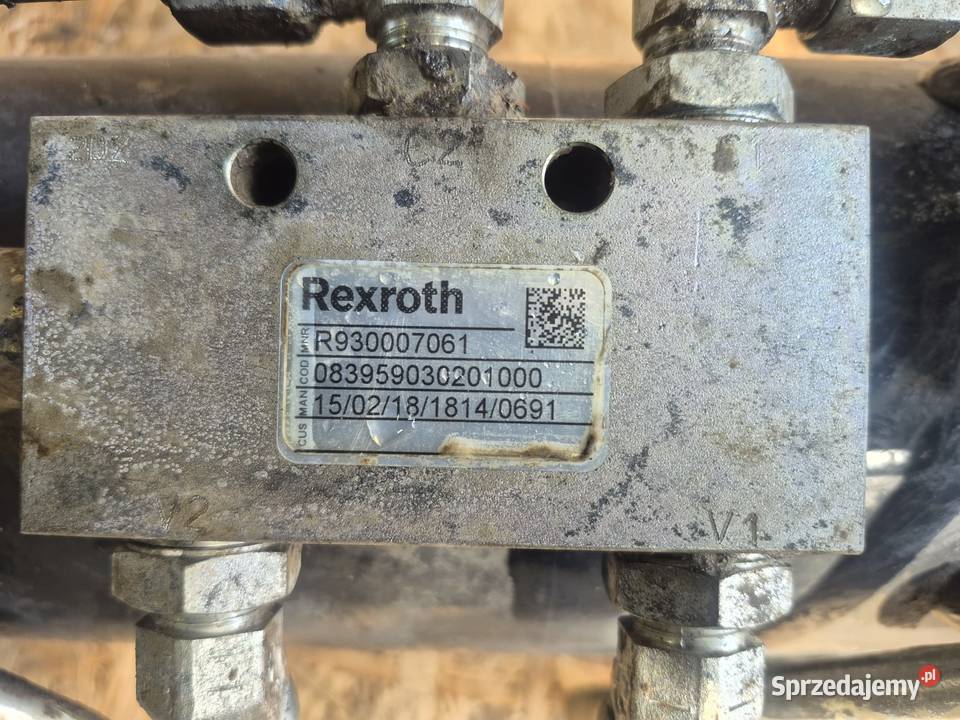 Siłownik lemiesza podpory KOMATSU PC80 MR3 Do maszyn budowlanych Tychy