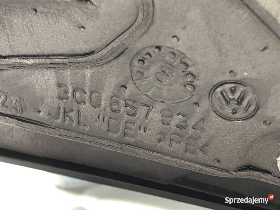 LUSTERKO PRAWE VW PASSAT B6 Kombi 0511