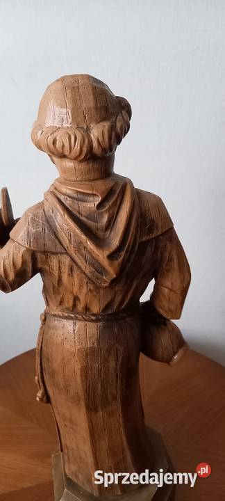 Duża figura mnicha z dzbanem i kuflem Skierniewice