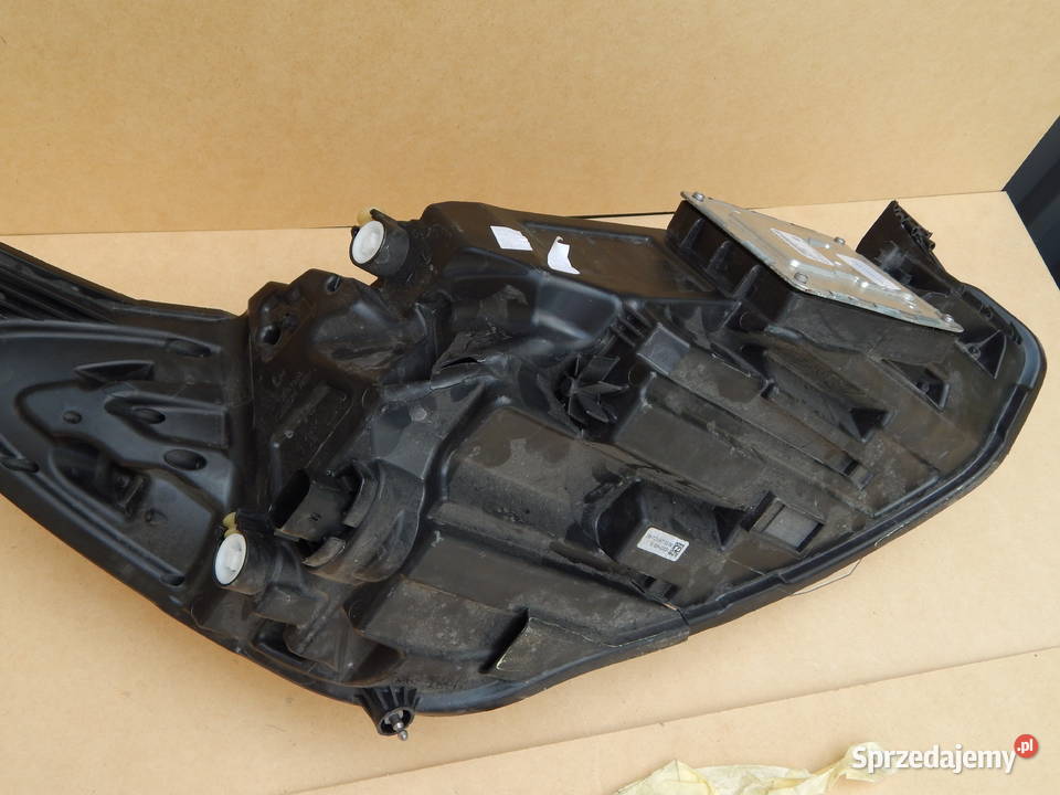 LAMPA LEWA REFLEKTOR FORD FOCUS MK4 FULL LED osobowe