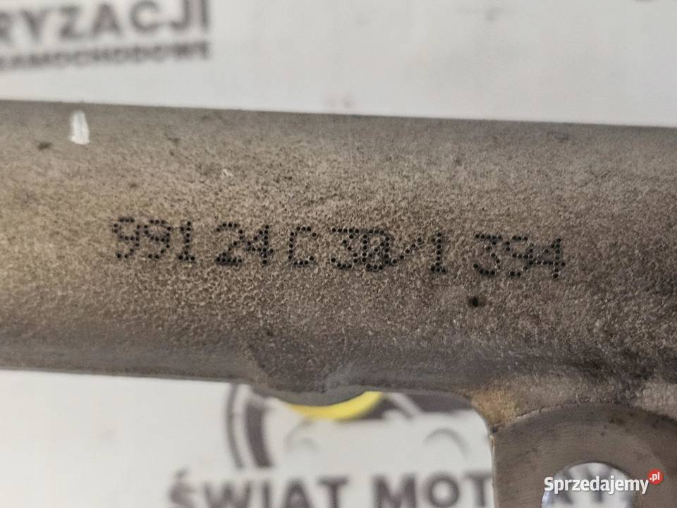 BMW X5 30 D BITURBO M57D30 218 06r listwa osobowe Listwy wtryskowe