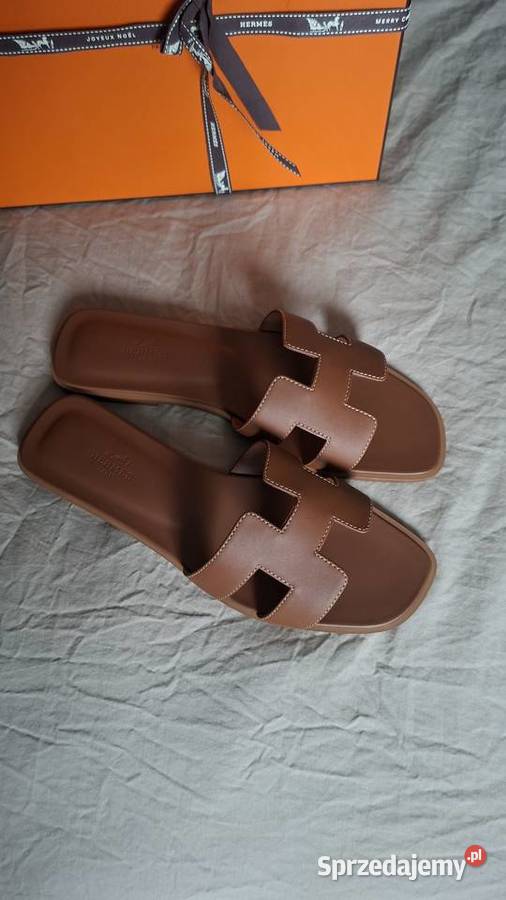 Hermes Sandal Oran
