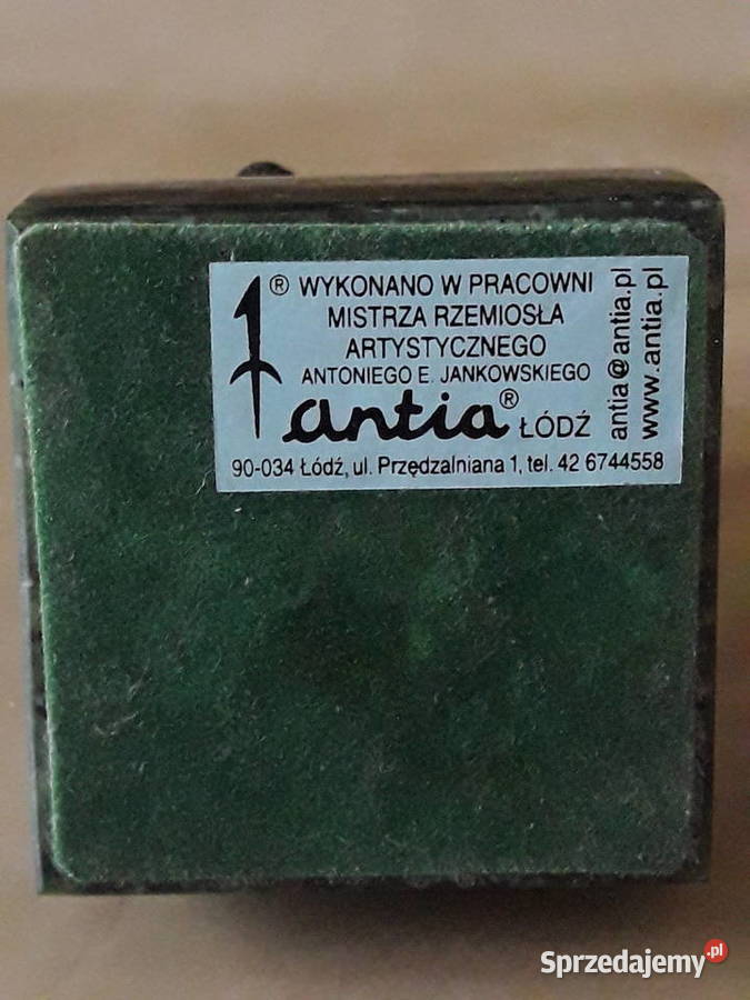 Zajączek z mosiądzu na marmurze rękodzieło antia lubelskie Janów Lubelski sprzedam