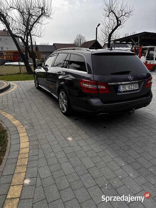 Mercedes e220 garażowany Samochody osobowe Zamch
