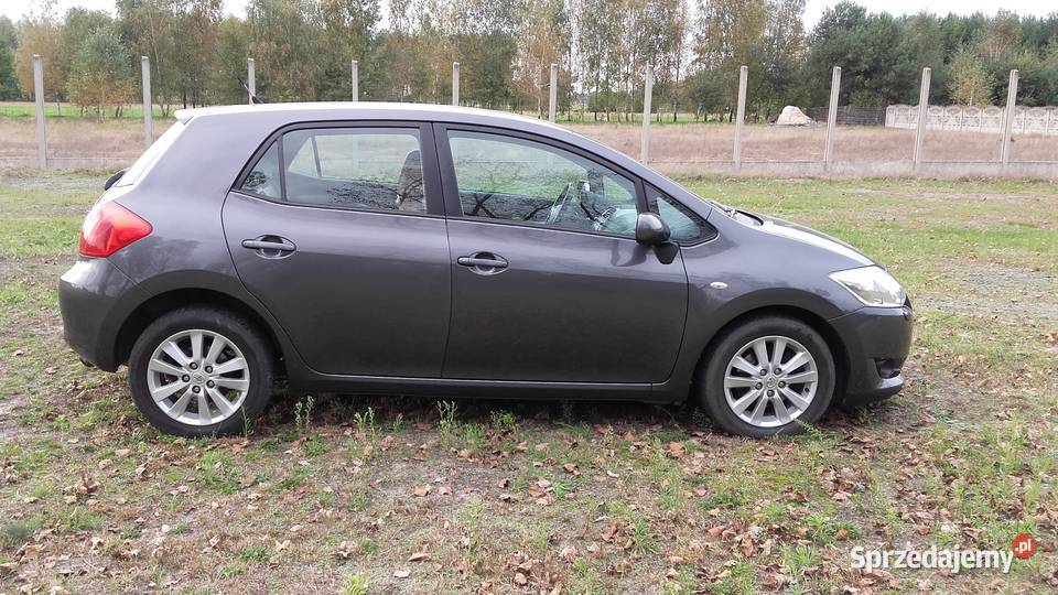 Toyota Auris skóra xenon Zatopolice