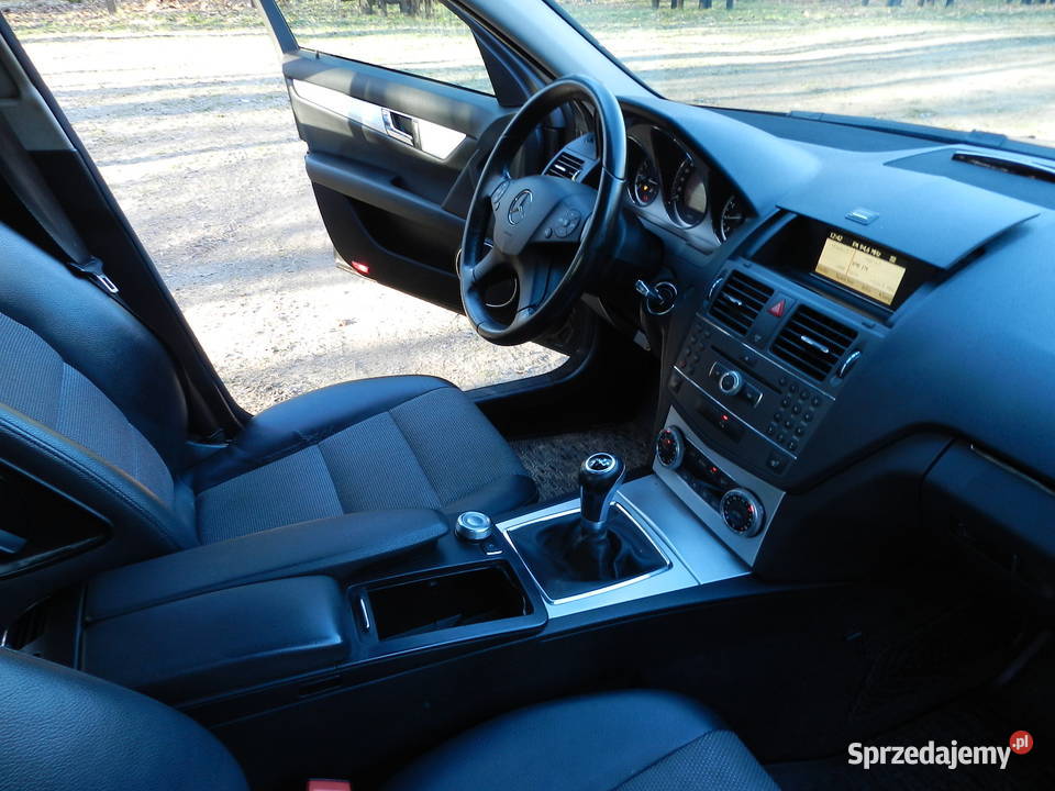 MercedesBenz Klasa C W204 C 180 KOMPRESOR piękna ABS wielkopolskie Puszczykowo