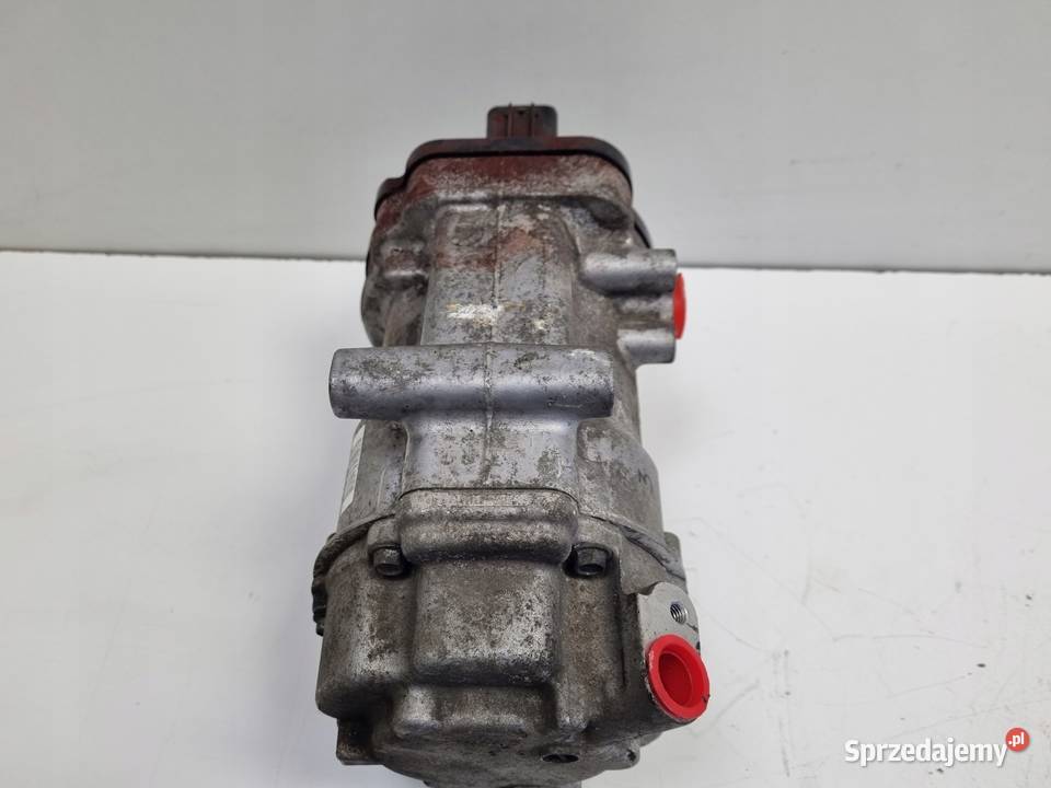 SPRĘŻARKA KLIMATYZACJI Toyota RAV4 V kompresor osobowe Chełm