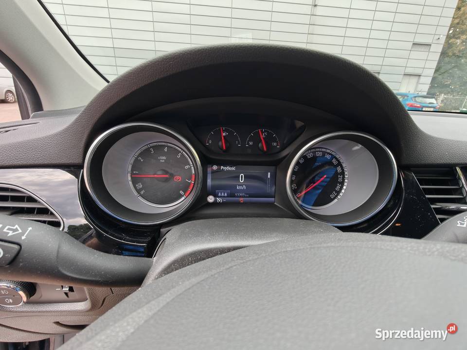 Opel Astra 14 T Elite SS niski przebieg manualna Wrocław