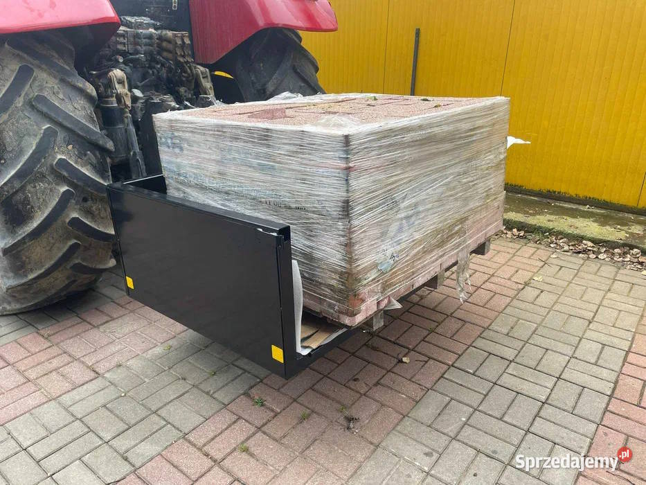 Skrzynia transportowa do ciągnika traktora na