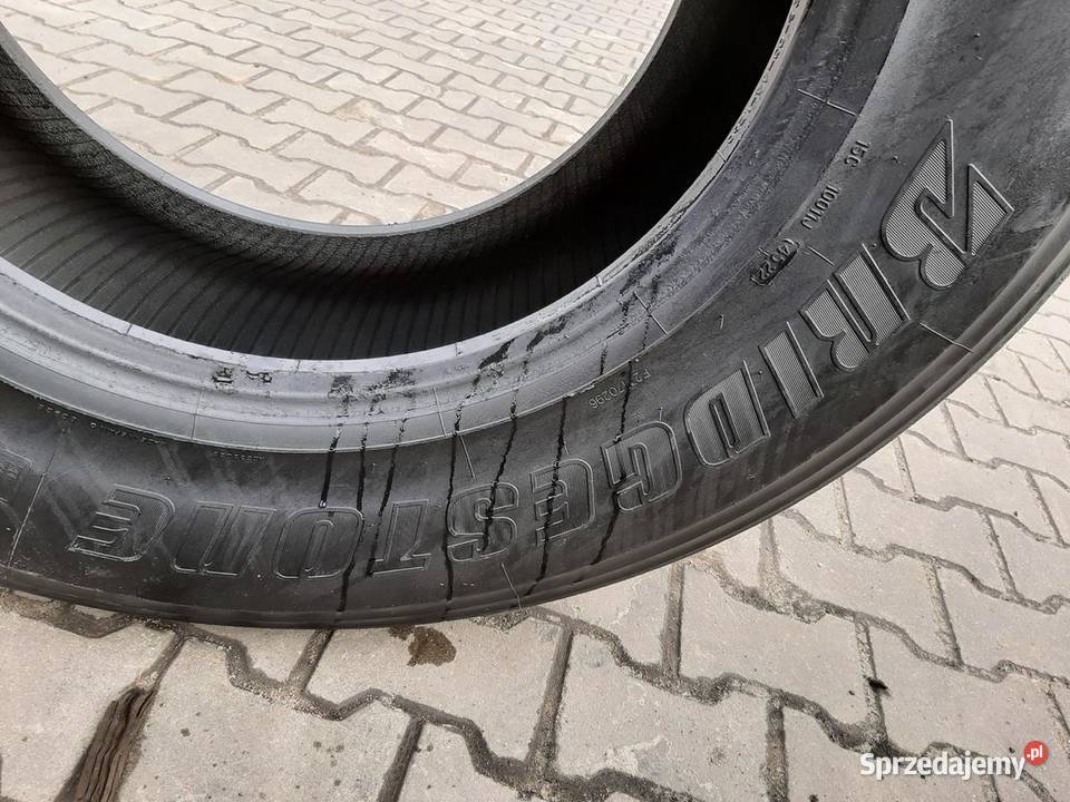 Opona używana ciężarowa 38565R225 BRIDGESTONE 65 Zaścianki