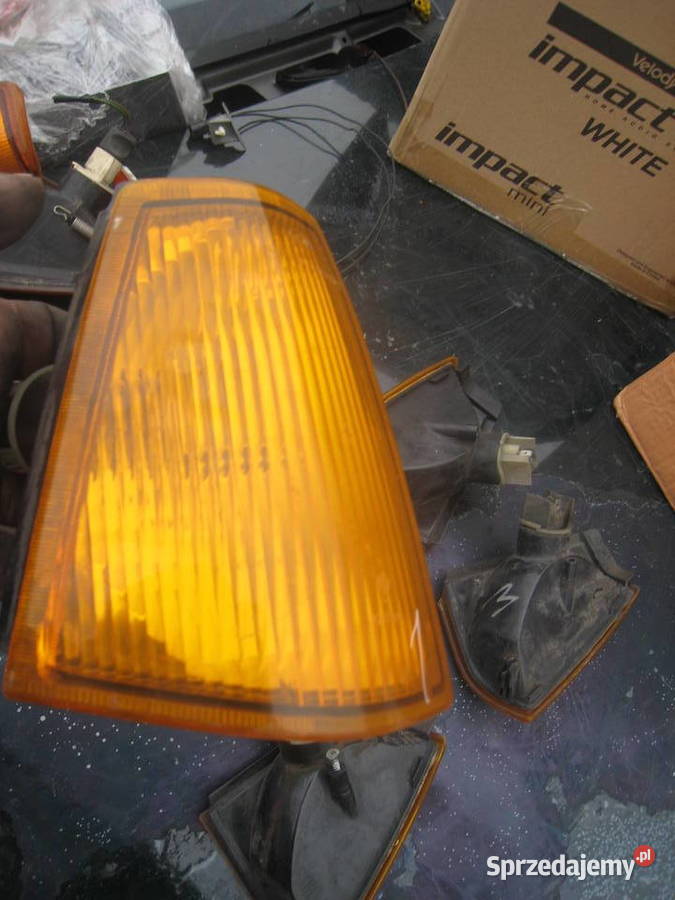 Kierunkowskaz przedni przód prawy lewy Volvo 340 małopolskie