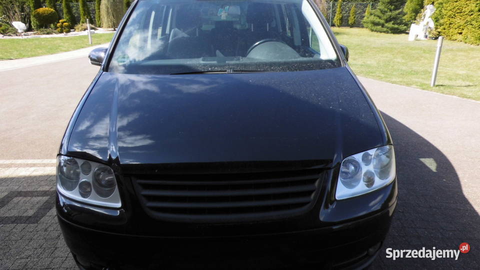 VW Touran 16 FSI czarny metalik LC9Z WSZYSTKIE pomorskie Kościerzyna sprzedam