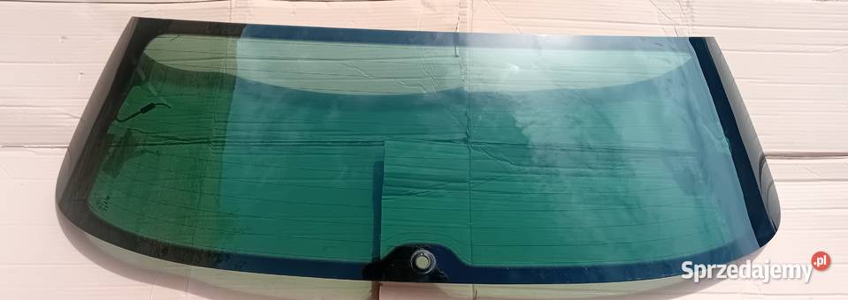 Szyba tył tylna klapy VW Passat B6 kombi 2009r Nysa