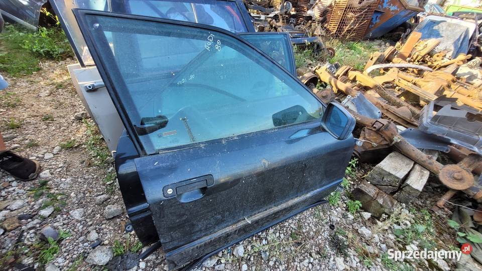 Drzwi Audi 80 osobowe mazowieckie Łagów