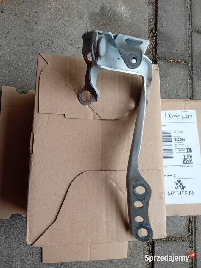 Toyota AYGO II zawias maski LEWYPRAWY Rok produkcji 2014 pomorskie Tczew
