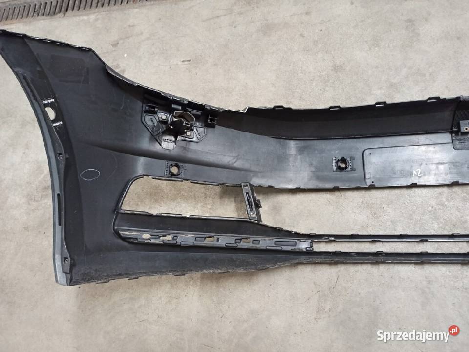Zderzak przedni przód touran 5t Rok produkcji 2018 Łódź