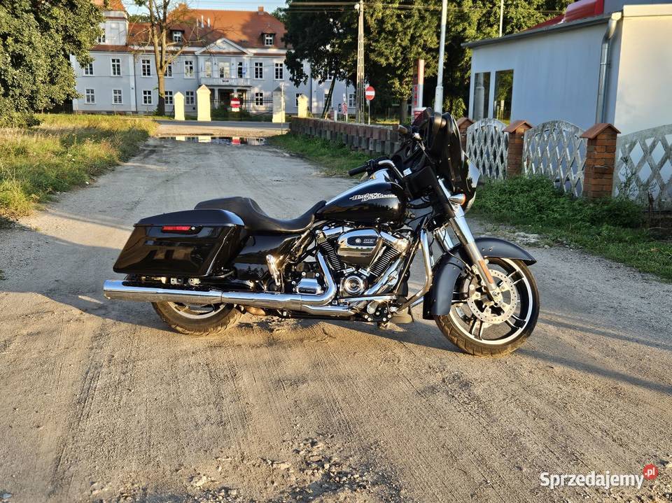 Harley Davidson FLHX Street Glide 2019r 28000 wielkopolskie Bucz