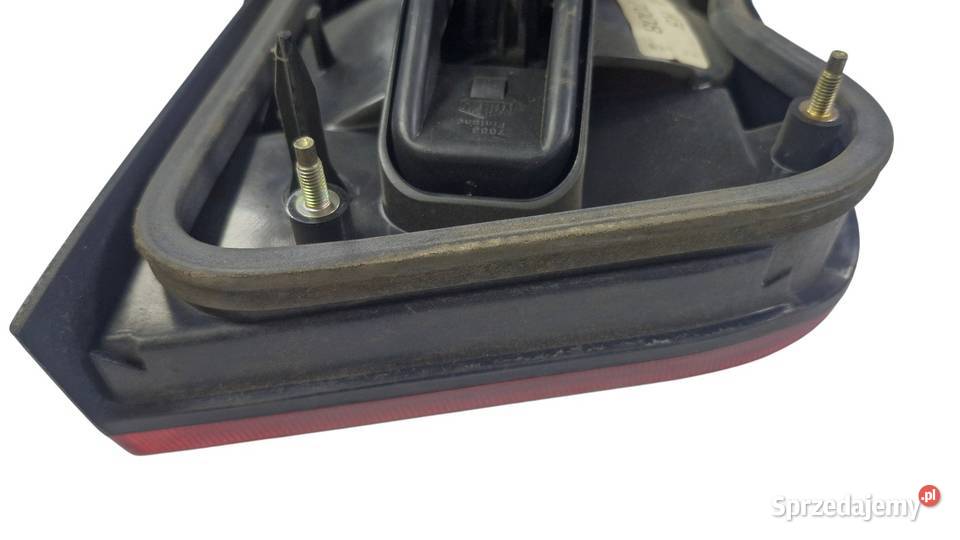 Lampa tylna w klapie LEWA Volvo S70 9700 9151633 Lampy tylne śląskie Ruda Śląska