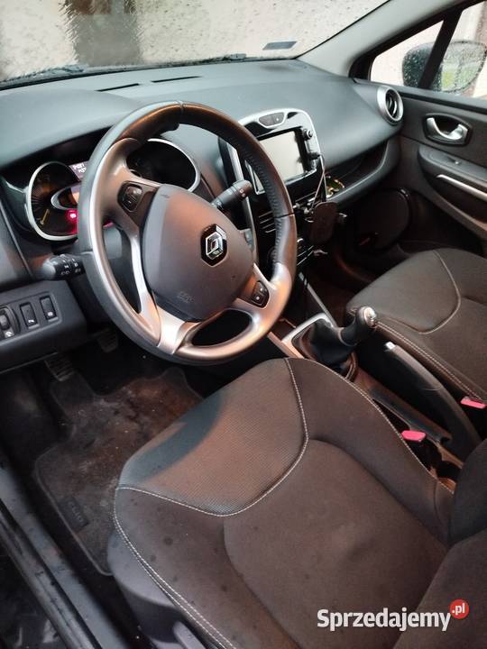 Renault Clio 09 Benzyna 2015 r Niski przebieg