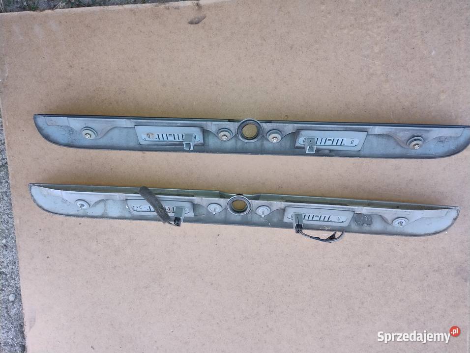 Blenda listwa klapy 90579631 Opel Zafira A Krośniewice sprzedam