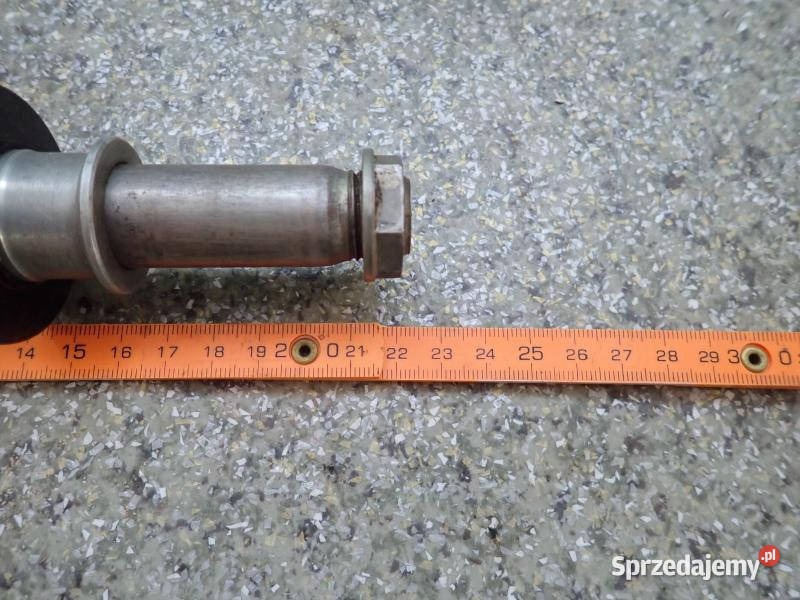 OŚ OŚKA 20MM KOŁA PRZÓD DYSTANSE NAKRĘTKA