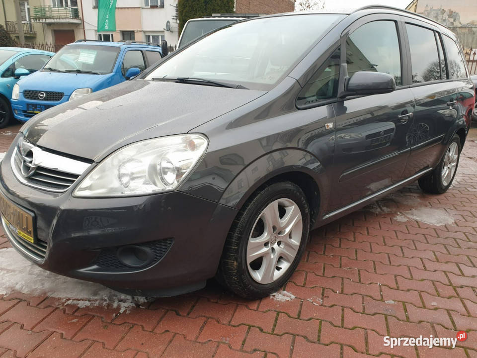 Opel Zafira 18 Benzyna 7 osób Klima Navi 2 kpl Lublin sprzedam