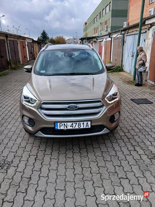 Ford Kuga 15 benzyna Tytanium 2019 asystent parkowania Konin