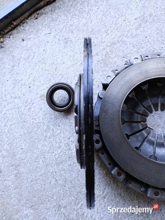 Kompletne sprzęgło z dociskiem Rok produkcji 2014 Rakszawa