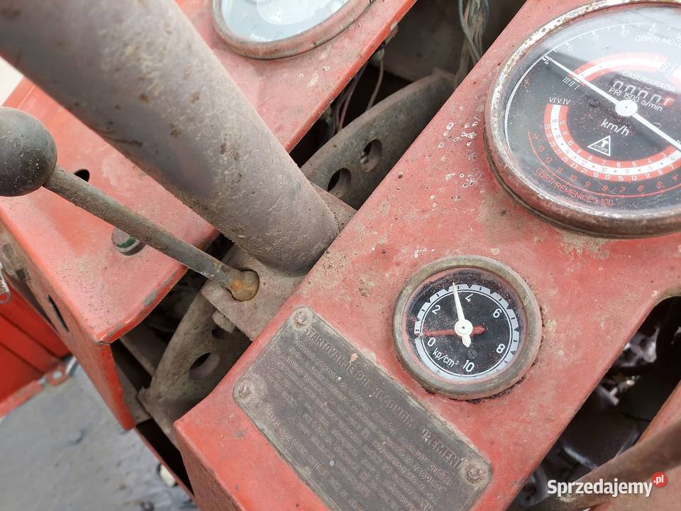 Massey Ferguson IMT 579