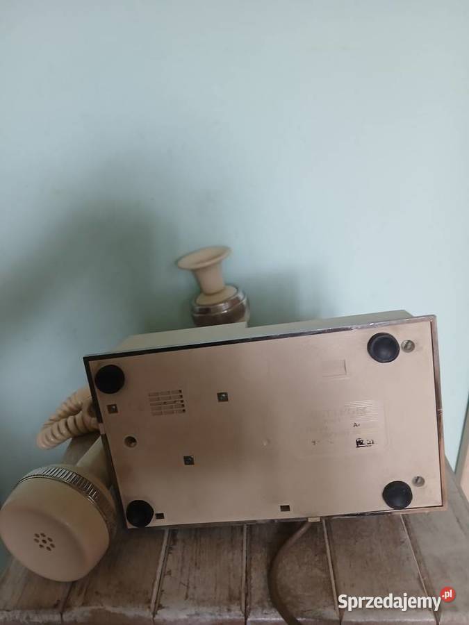 Polski Telefon stacjonarny z lat 80 Tych
