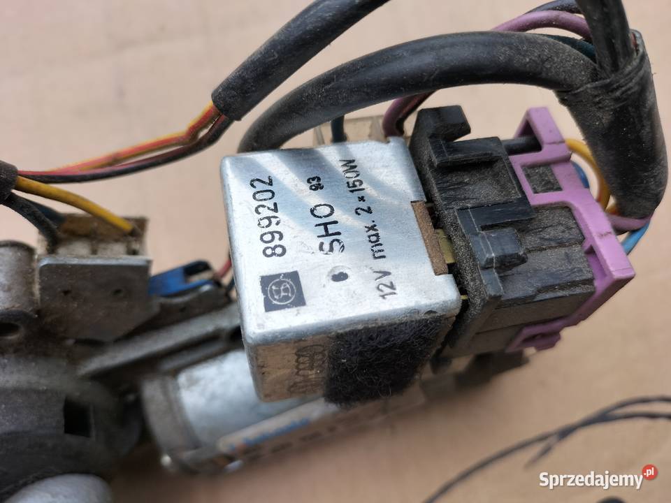 Audi 80 B4 B3 Silniczek 895877795B 8A9877837