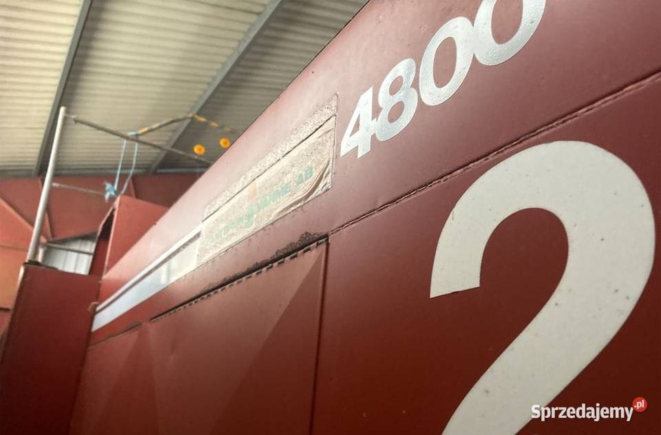 prasa kostkująca Hesston 4800 duża kostka Karasiewo