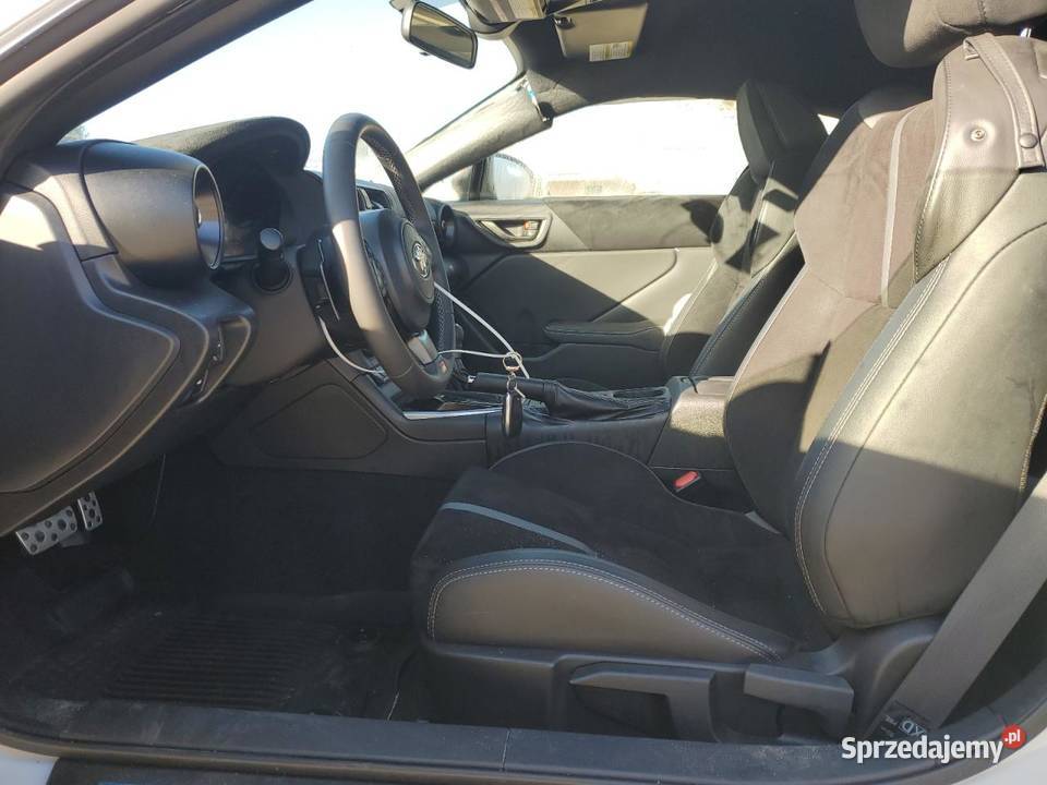 2024 TOYOTA GR 86 PREMIUM do sprowadzenia Częstochowa