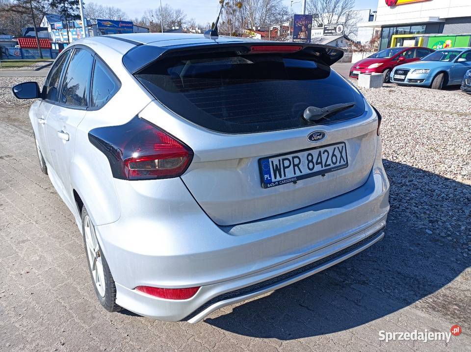 Focus automat zwykła benzyna 163 Pruszków