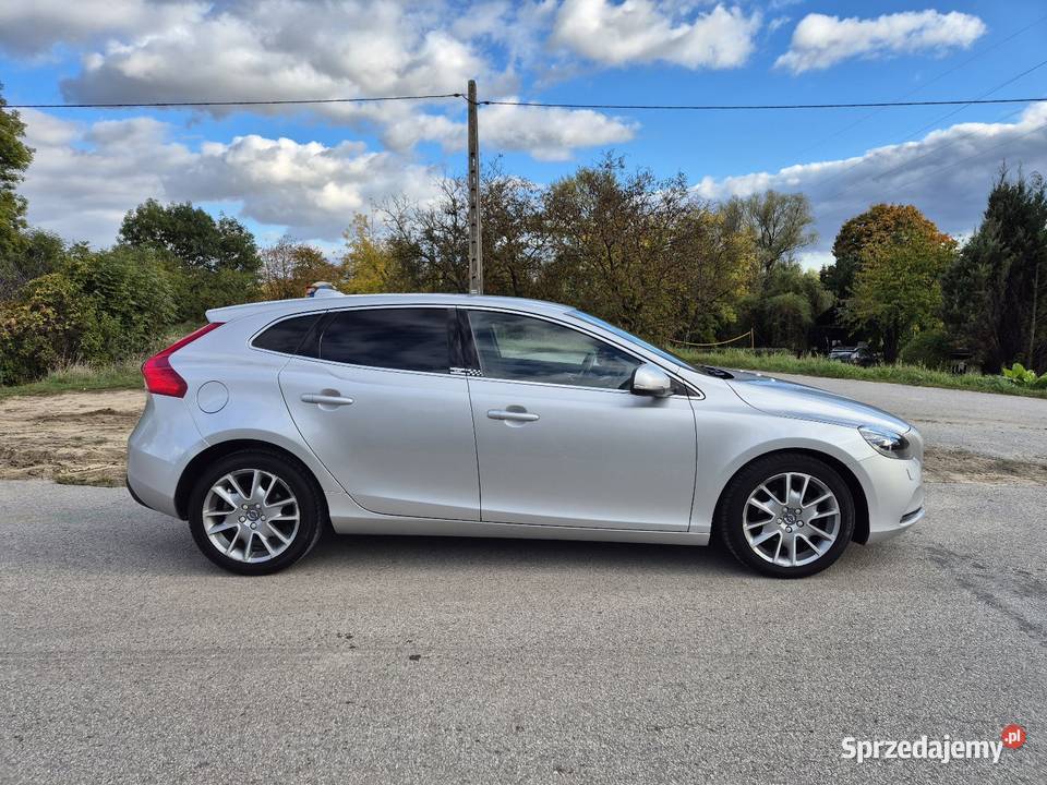 Volvo V40 Momentum 2015r 20D 120 Serwis Do Końca radio lubelskie Puławy