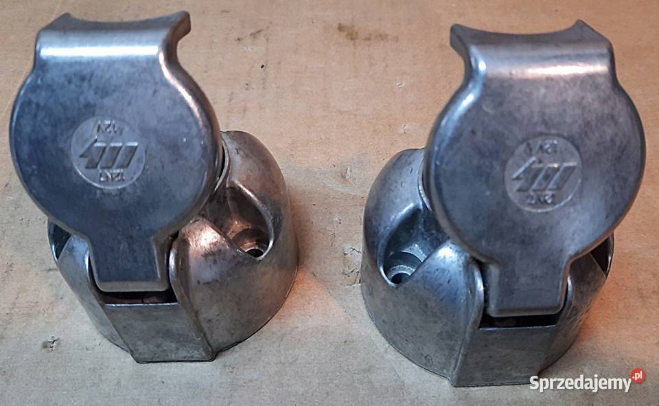 Gniazdo 7 biegunowe metalowe ciągnik Ursus Części do maszyn budowlanych Ostrów Wielkopolski