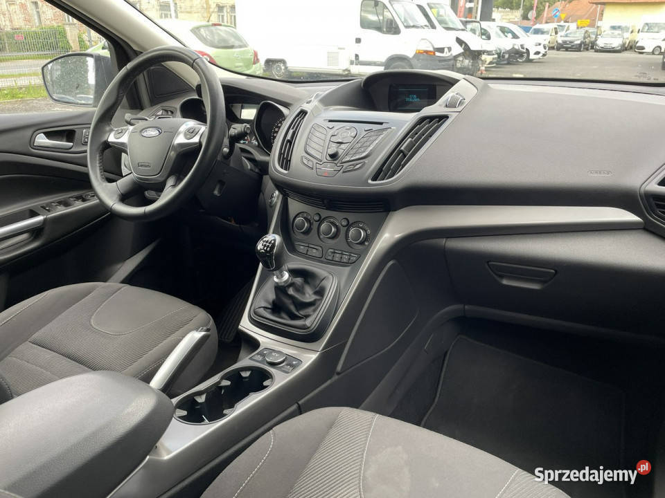 Ford Kuga Ford Kuga 15 EcoBoost Bogate Kuga dolnośląskie Syców sprzedam