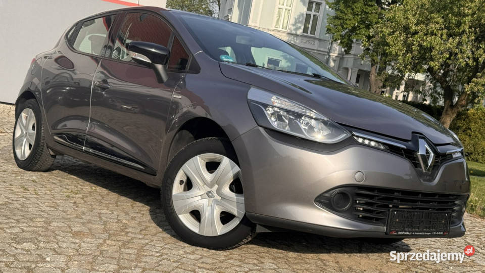 Renault Clio 12 Benzyna 75 z Niemiec ASO Strzegom