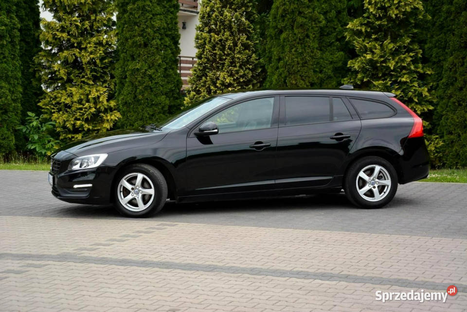Volvo V60 20d190 Lift Automat Skóry Navi Motoryzacja Ostrów Mazowiecka sprzedam