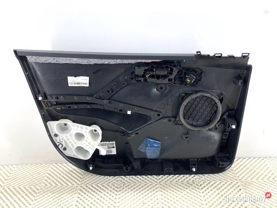 BOCZEK DRZWI PRAWY PRZÓD PEUGEOT 2008 I