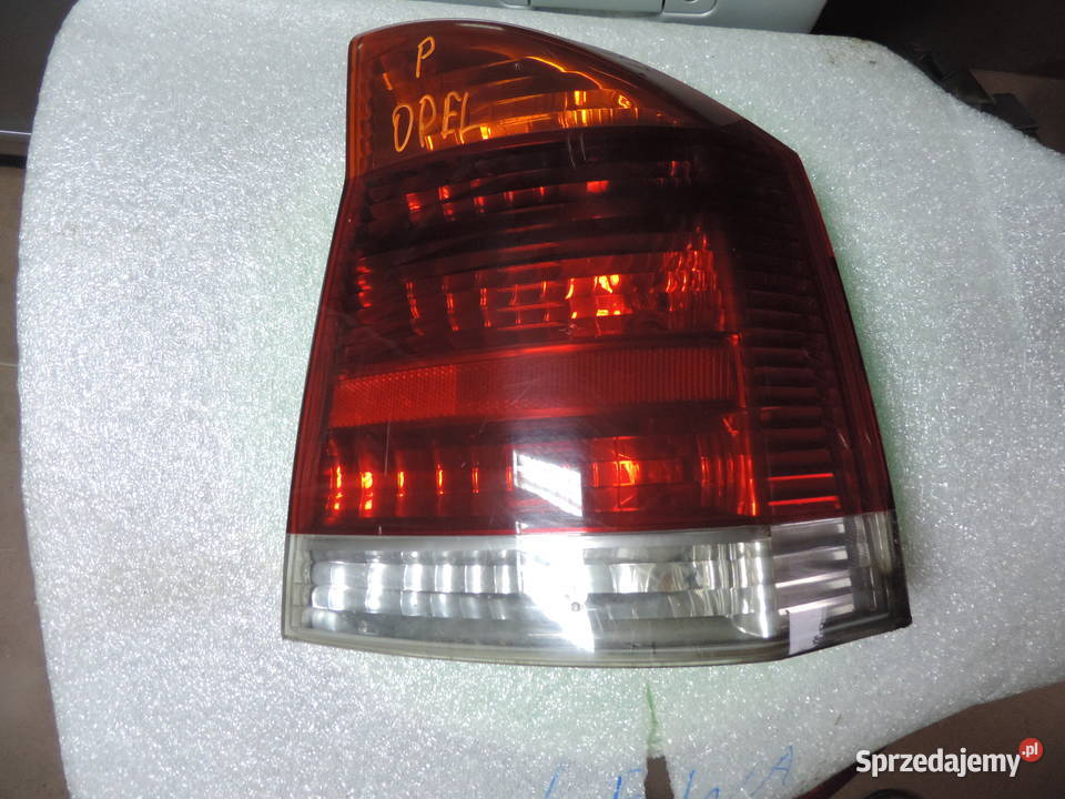 Lampa prawy tył Opel Vectra C sedan Oświetlenie Nowy Sącz sprzedam