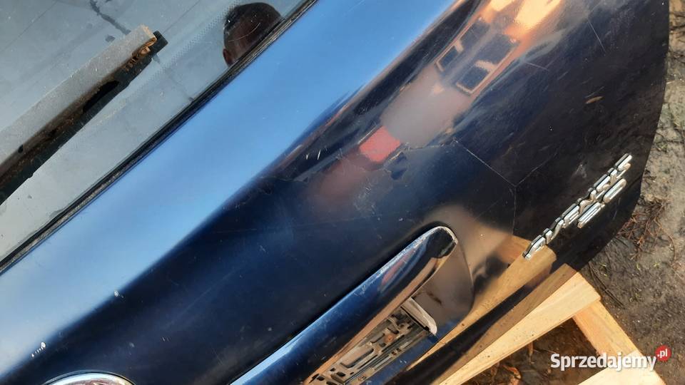 klapa Toyota Avensis 2 II t25 kombi osobowe sprzedam