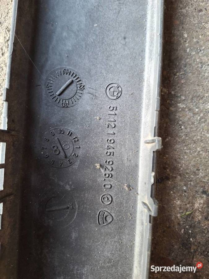 Bmw e30 listwa zderzaka Rumia