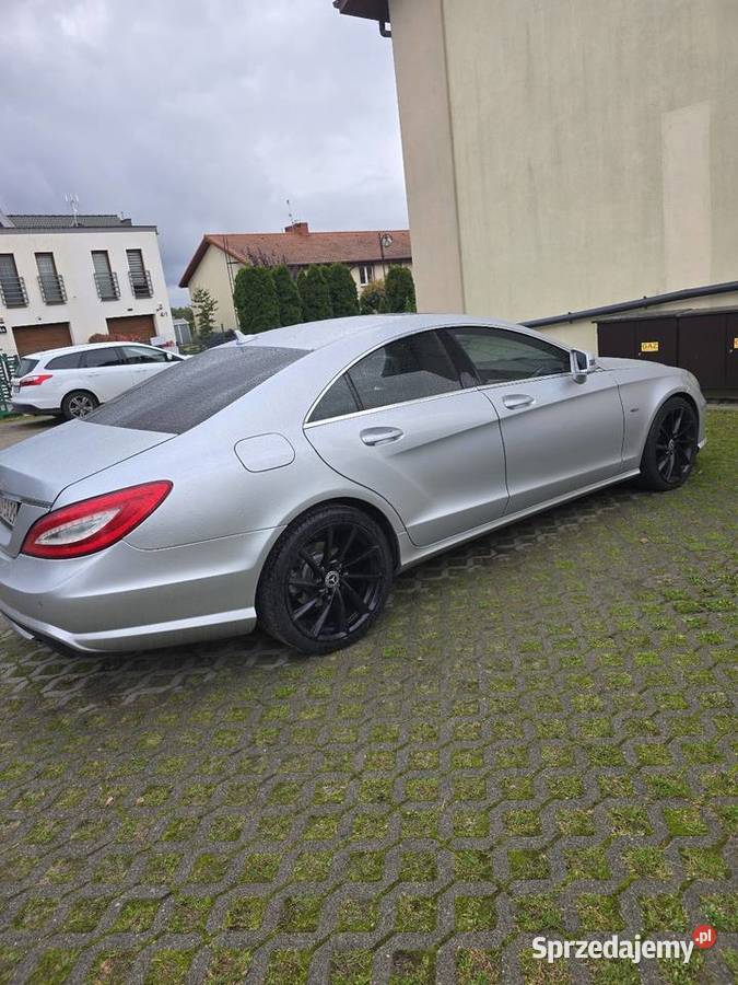 Mercedes w218 amg Komorniki