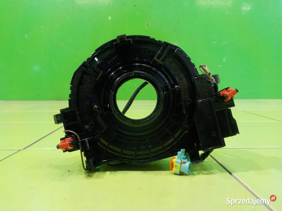 TOYOTA AYGO X 10 VVTI 22r 5D tasma zwijak AIRBAG