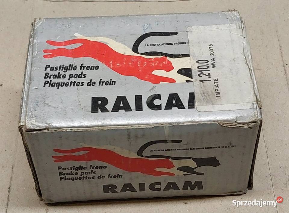 KLOCKI HAMULCOWE PRZÓD FIAT 127 147 FIORINO osobowe Mielęcin