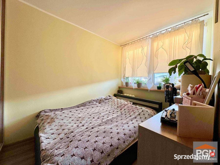 sprzedaży mieszkania Gryfice 55m2 4 pokoje