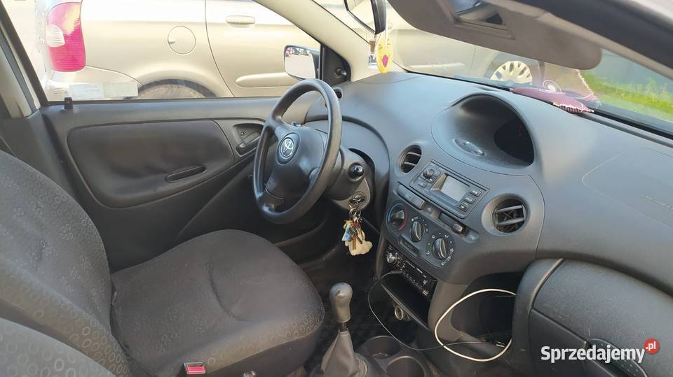 Toyota Yaris 2003 podkarpackie