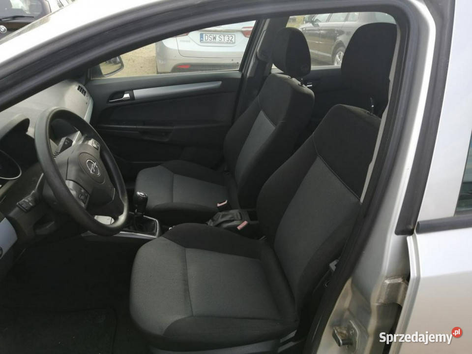 Opel Astra 16 105 klima elektryka zadbany H VAT marża Strzegom sprzedam